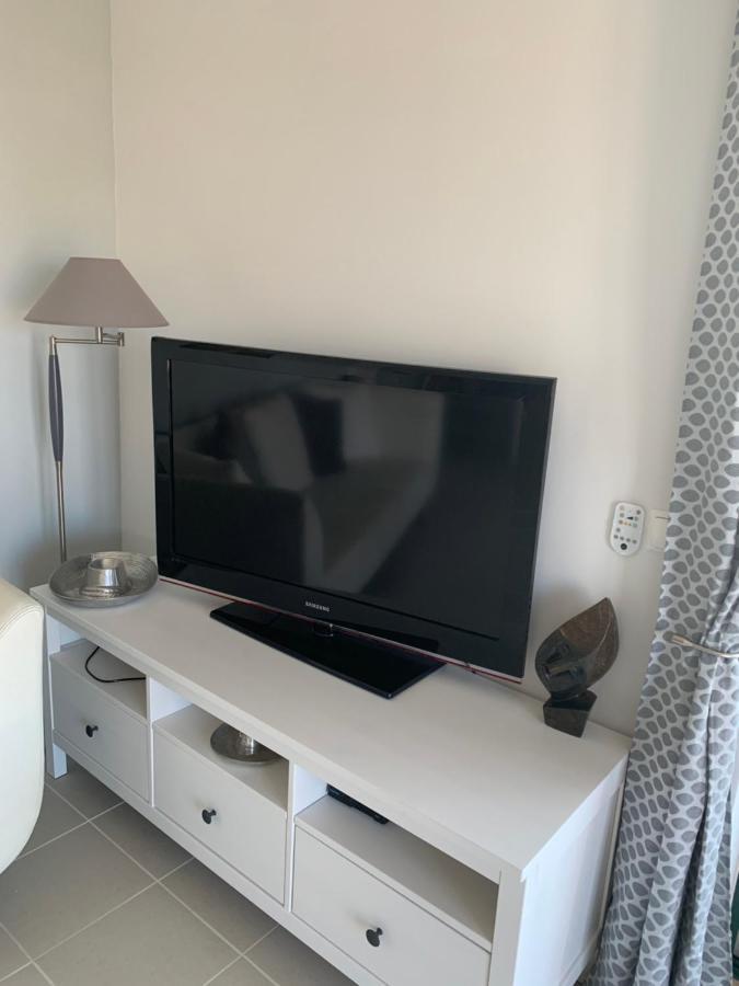 Holiday Apartment Near The Sea Gale  ภายนอก รูปภาพ